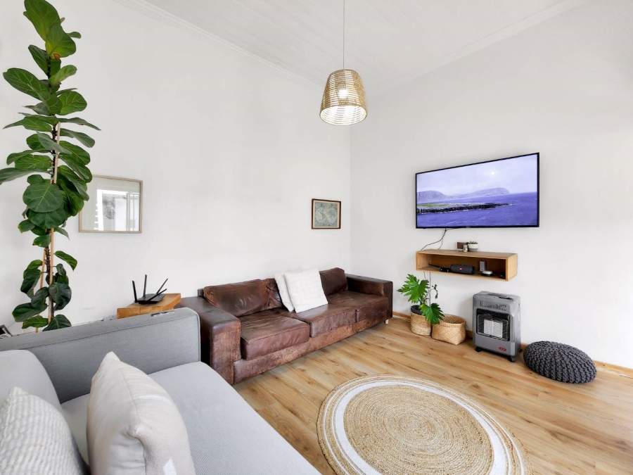1 Bedroom Property for Sale in Woodstock Western Cape
